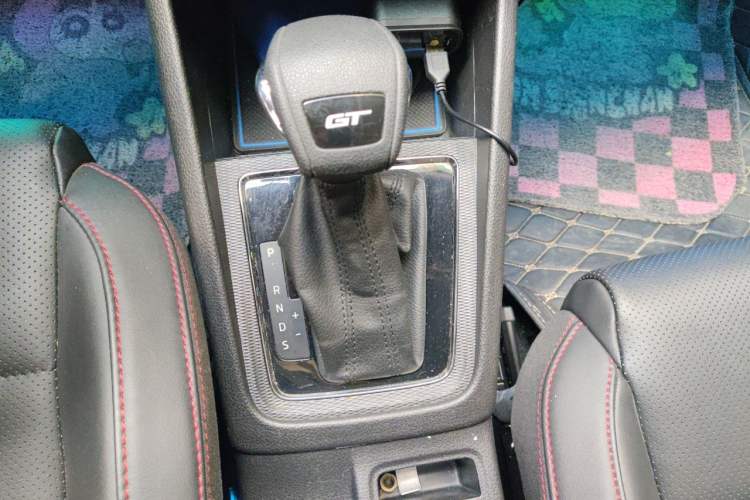 Used Skoda Kamiq 2023 Facelifted GT 1.5L Automatic Zhenxiang Edition Gear Lever