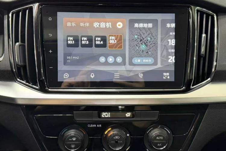 Used Skoda Kamiq 2023 Revised 1.5L Automatic Comfort Edition Audio And AC Panel