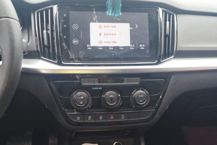 Used Skoda Kamiq 2023 Revised 1.5L Automatic Comfort Edition Audio And AC Panel