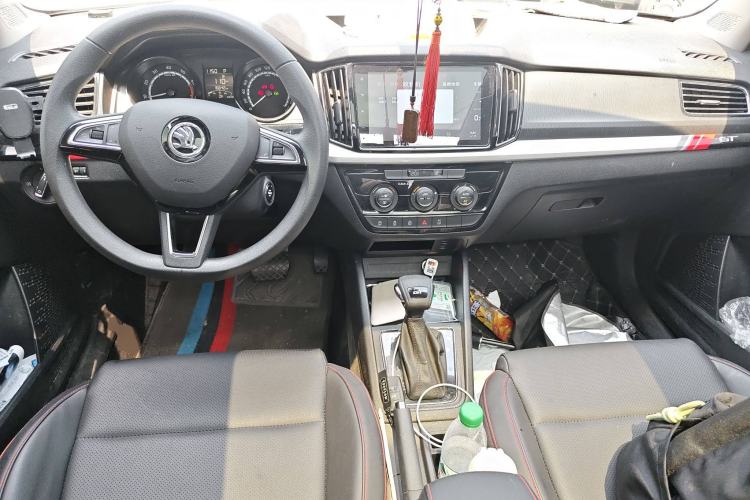 Used Skoda Kamiq 2023 Facelifted GT 1.5L Automatic Zhenxiang Edition Center Console