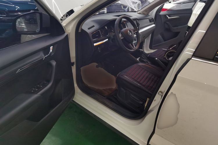 Used Skoda Kamiq 2023 Revised 1.5L Automatic Comfort Edition Driver Seat