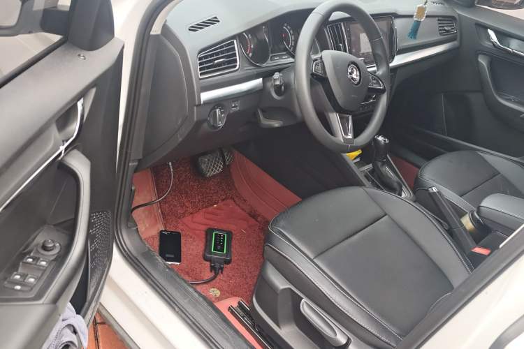 Used Skoda Kamiq 2023 Revised 1.5L Automatic Comfort Edition Driver Seat