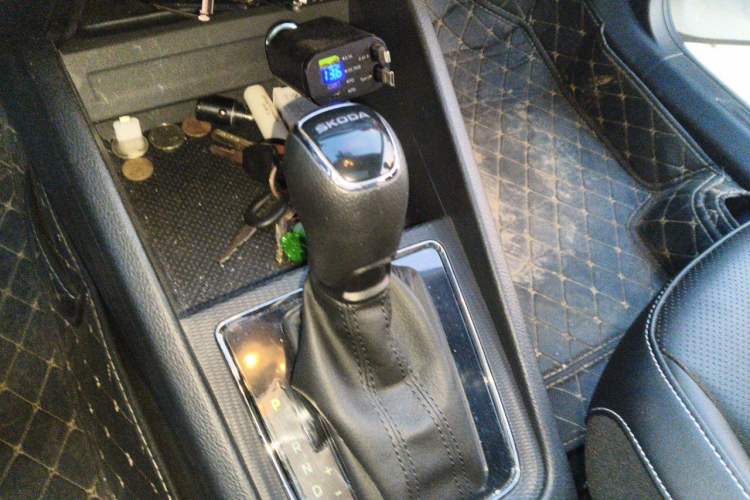Used Skoda Kamiq 2023 Revised 1.5L Automatic Comfort Edition Gear Lever