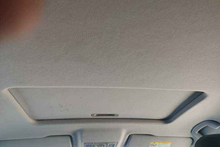 Used Skoda Kamiq 2023 Revised 1.5L Automatic Comfort Edition Headliner