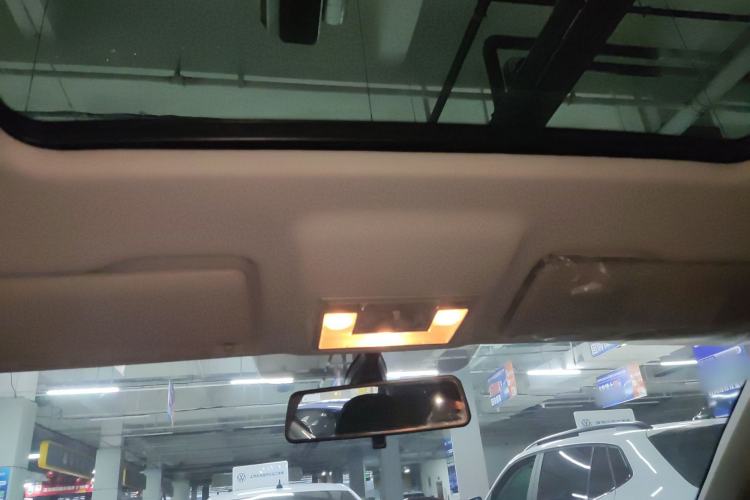 Used Skoda Kamiq 2023 1.5L Automatic Comfort Edition Headliner