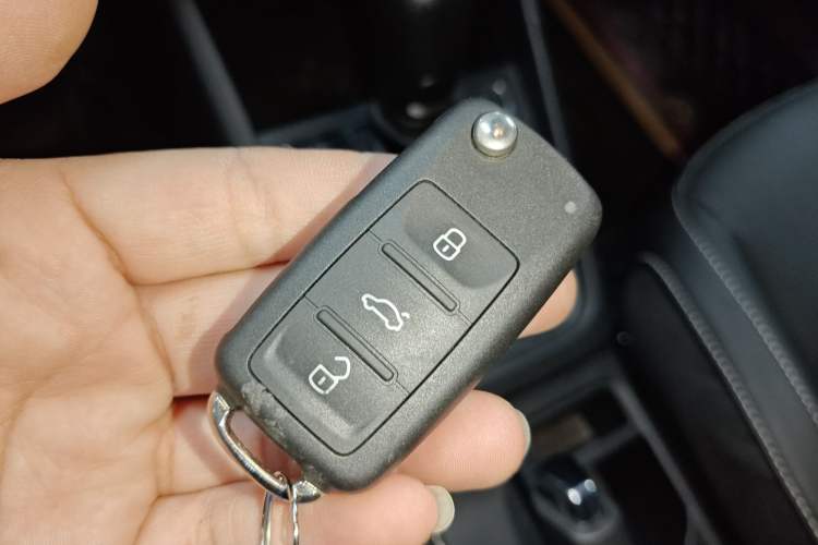 Used Skoda Kamiq 2023 Revised 1.5L Automatic Comfort Edition Interior 1