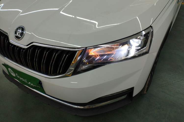 Used Skoda Kamiq 2023 Revised 1.5L Automatic Comfort Edition Left Front Headlight