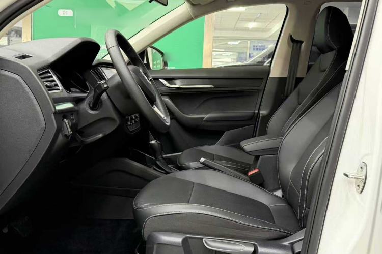 Used Skoda Kamiq 2023 Revised 1.5L Automatic Comfort Edition Left Front Seat