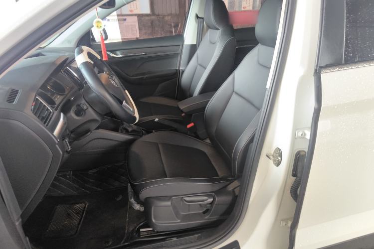 Used Skoda Kamiq 2023 Revised 1.5L Automatic Comfort Edition Left Front Seat