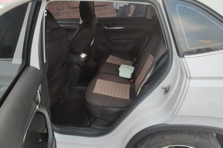 Used Skoda Kamiq 2023 Revised 1.5L Automatic Comfort Edition Left Rear Seat
