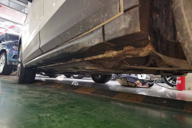 Used Skoda Kamiq 2023 Revised 1.5L Automatic Comfort Edition Left Side Sill