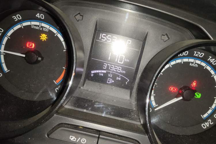 Used Skoda Kamiq 2023 1.5L Automatic Comfort Edition Odometer Close Up
