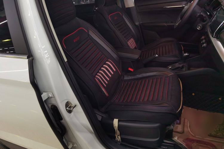 Used Skoda Kamiq 2023 Revised 1.5L Automatic Comfort Edition Right Front Seat