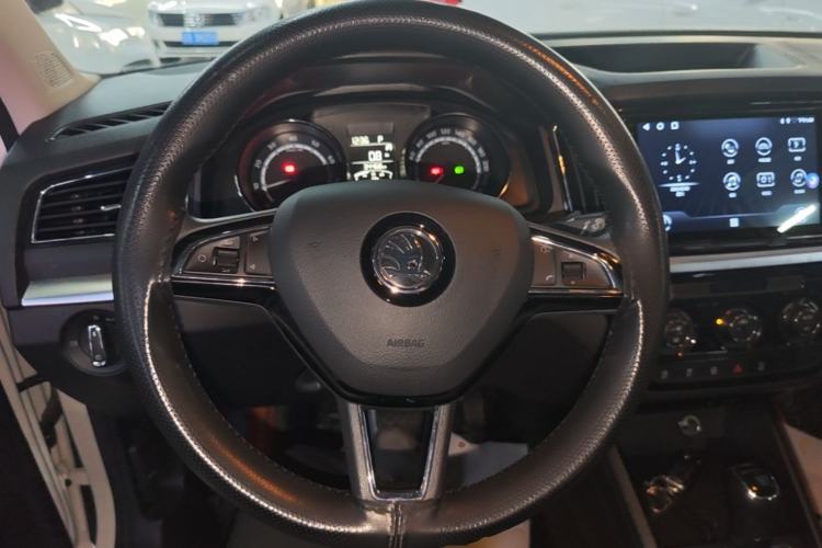 Used Skoda Kamiq 2023 Revised 1.5L Automatic Comfort Edition Steering Wheel