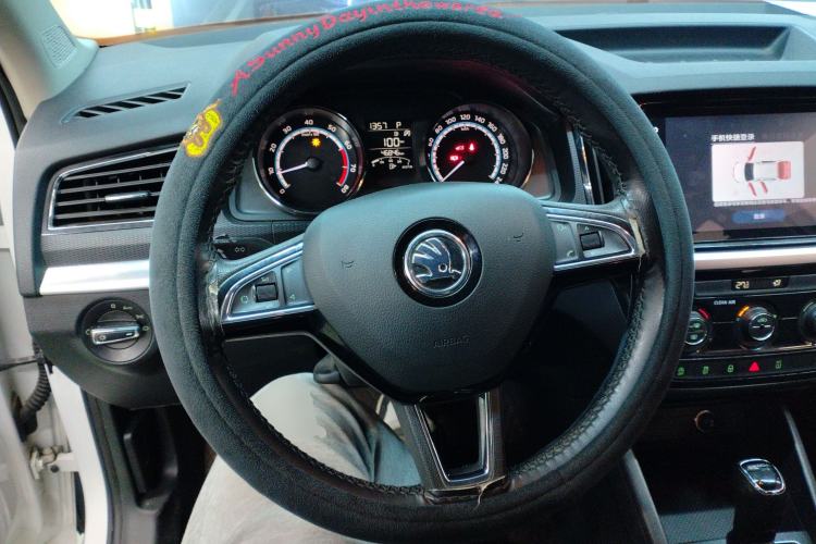 Used Skoda Kamiq 2023 Revised 1.5L Automatic Comfort Edition Steering Wheel