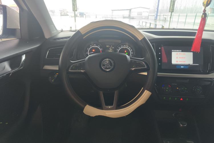 Used Skoda Kamiq 2023 Revised 1.5L Automatic Comfort Edition Steering Wheel