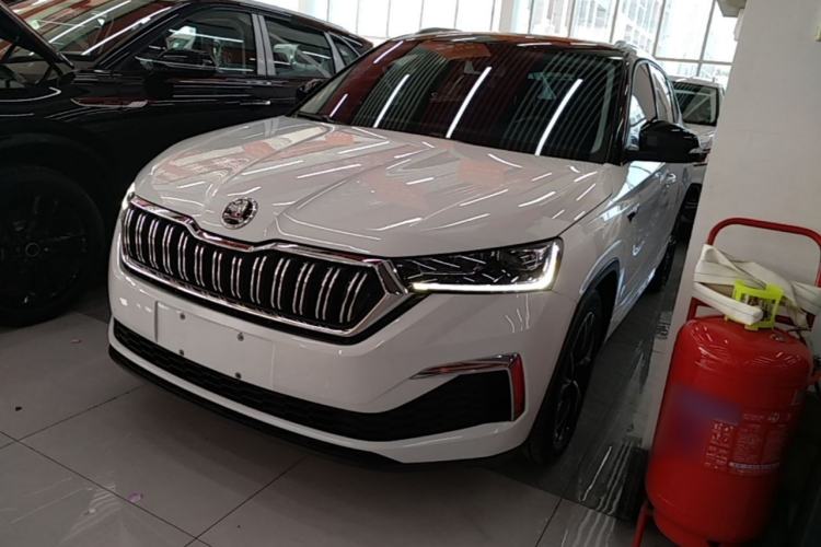 Skoda Kamiq 2024 GT 1.5L Automatic Deluxe Edition