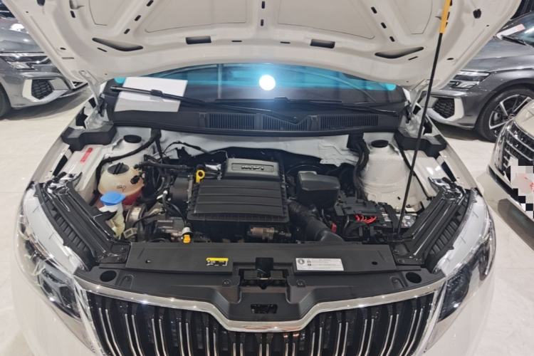 Used Skoda Kamiq 2024 1.5L Automatic Comfort Edition Engine Bay