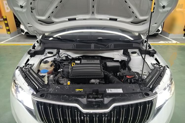 Used Skoda Kamiq 2024 1.5L Automatic Comfort Edition Engine Bay