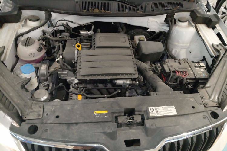 Used Skoda Kamiq 2024 1.5L Automatic Power Version Engine Bay