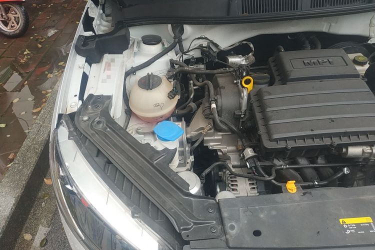 Used Skoda Kamiq 2024 1.5L Automatic Power Version Engine Bay Right