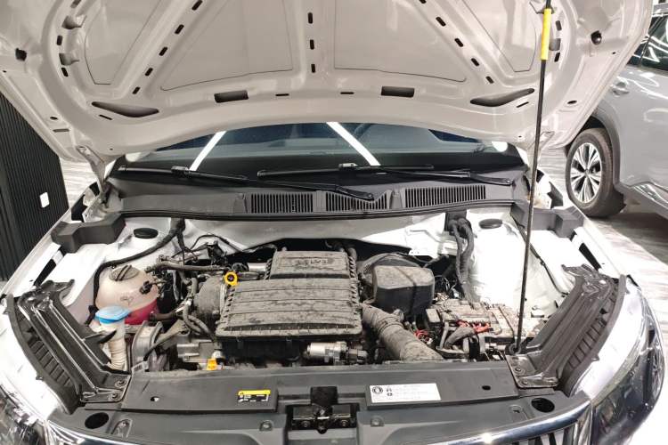 Used Skoda Kamiq 2024 1.5L Automatic Power Version Engine Bay