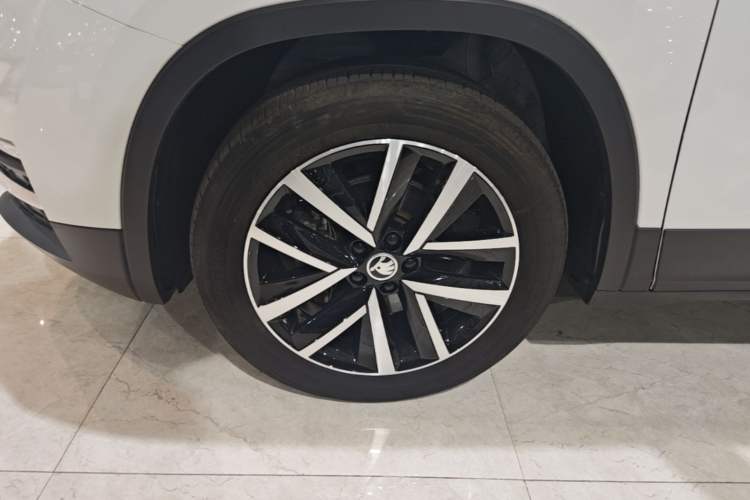 Used Skoda Kamiq 2024 1.5L Automatic Comfort Edition Exterior 4
