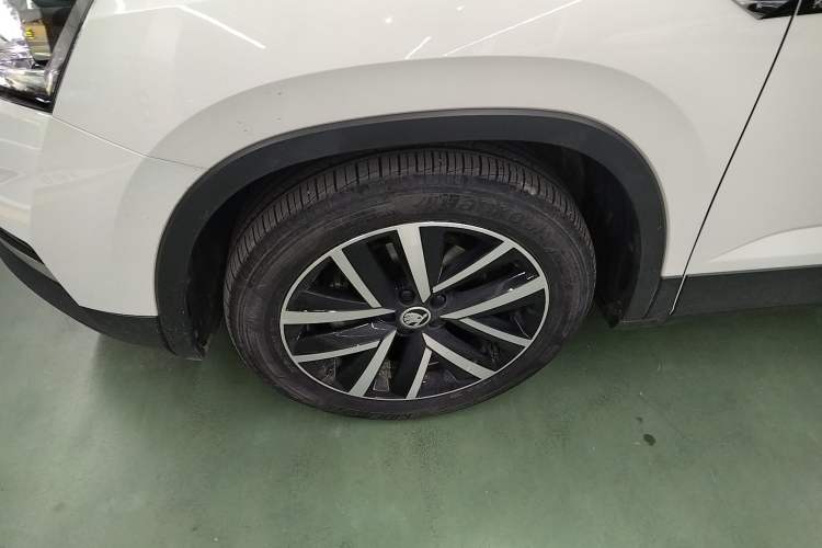Used Skoda Kamiq 2024 1.5L Automatic Comfort Edition Exterior 4