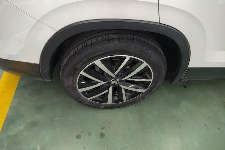 Used Skoda Kamiq 2024 1.5L Automatic Comfort Edition Exterior 5