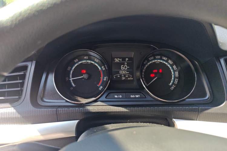 Used Skoda Kamiq 2024 1.5L Automatic Power Version Instrument Cluster