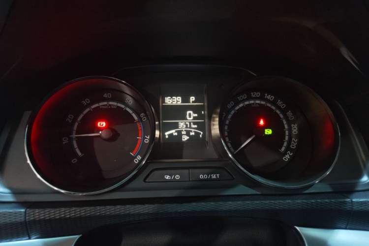 Used Skoda Kamiq 2024 1.5L Automatic Comfort Edition Instrument Cluster