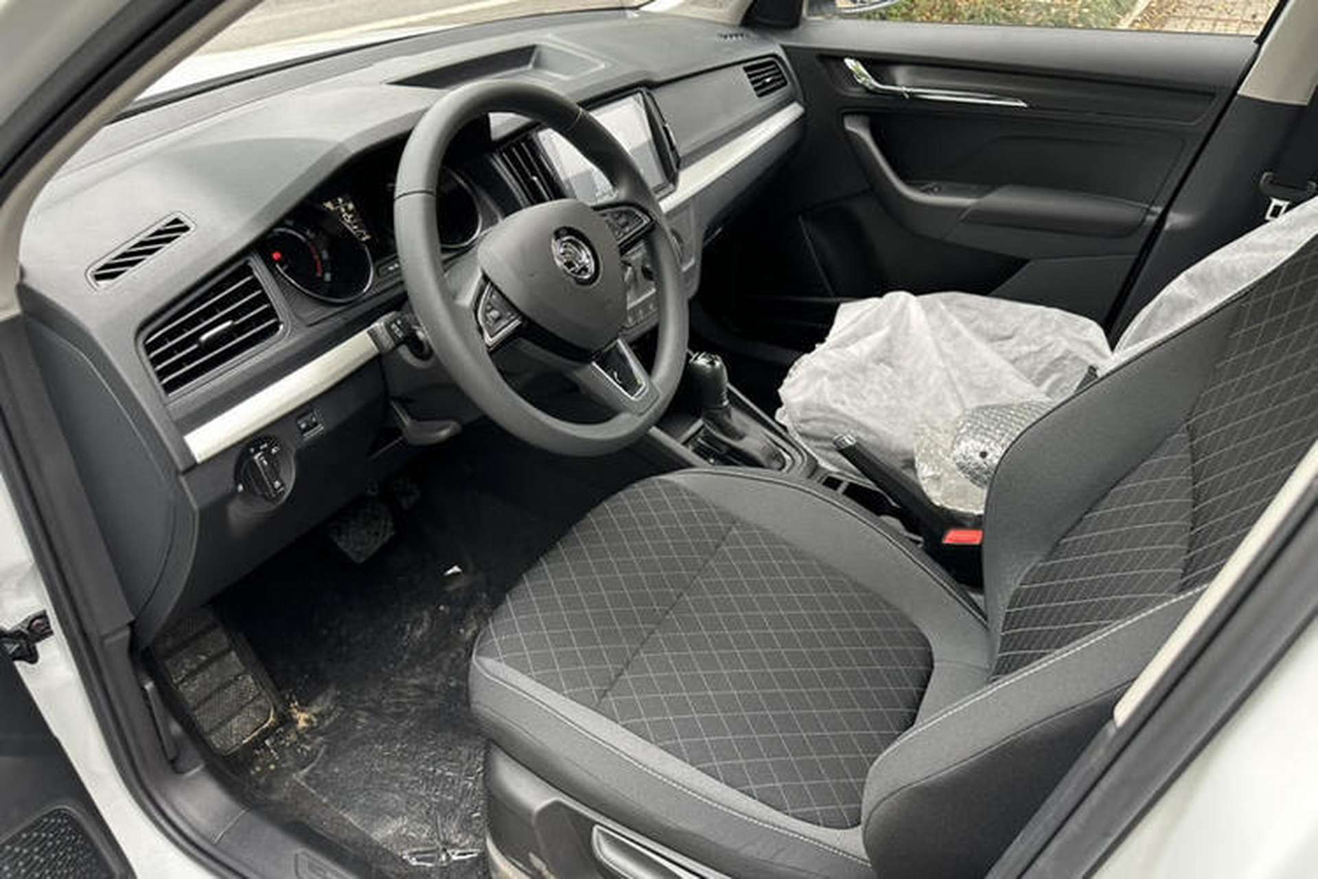 Used Skoda Kamiq 2024 1.5L Automatic Comfort Edition Interior 2