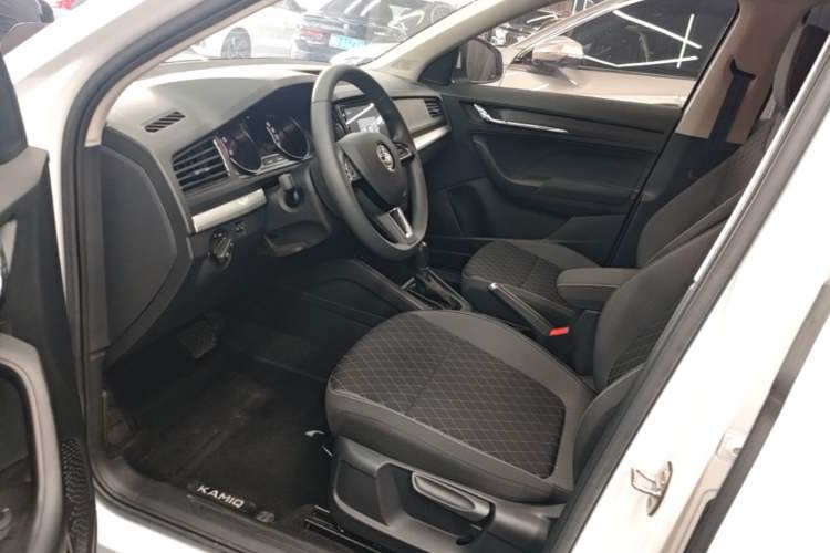 Used Skoda Kamiq 2024 1.5L Automatic Power Version Left Front Seat