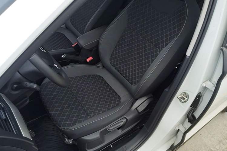 Used Skoda Kamiq 2024 1.5L Automatic Power Version Left Front Seat