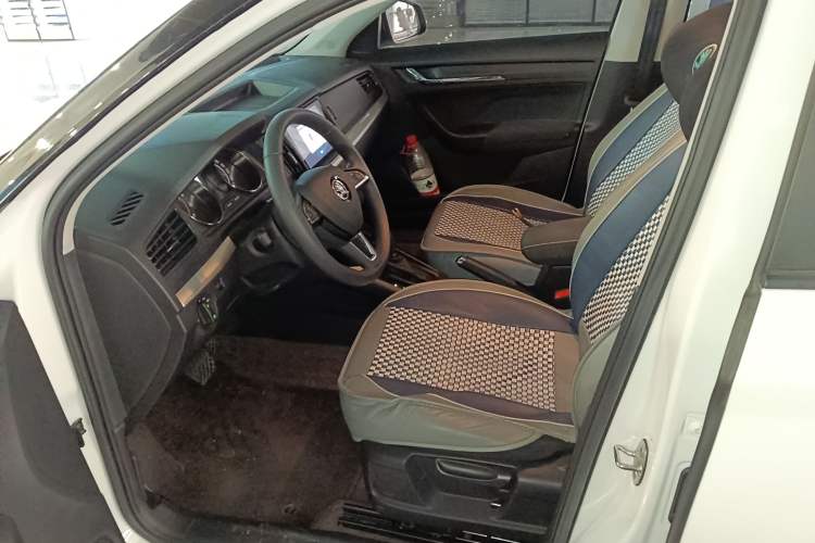 Used Skoda Kamiq 2024 1.5L Automatic Power Version Left Front Seat