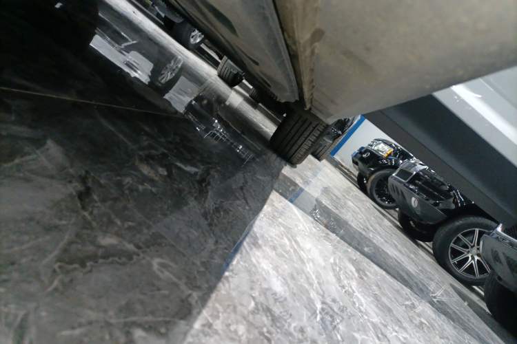 Used Skoda Kamiq 2024 1.5L Automatic Comfort Edition Left Side Sill