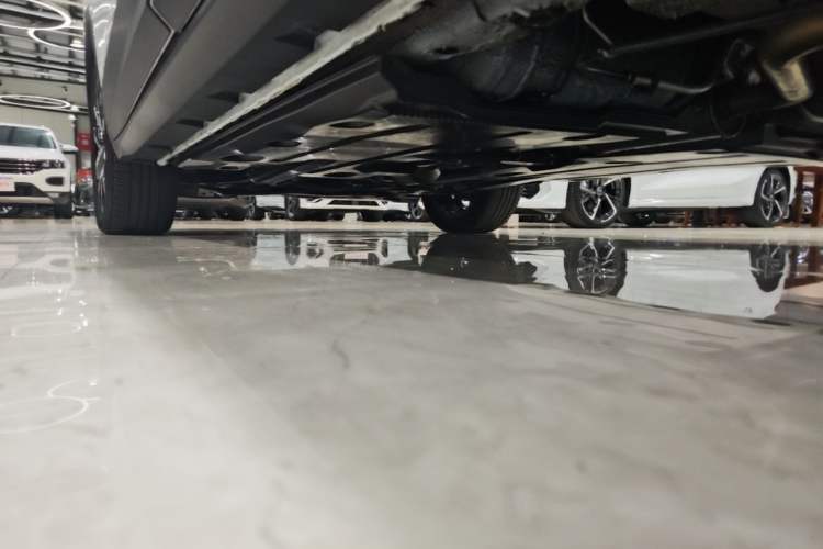 Used Skoda Kamiq 2024 1.5L Automatic Comfort Edition Left Side Sill