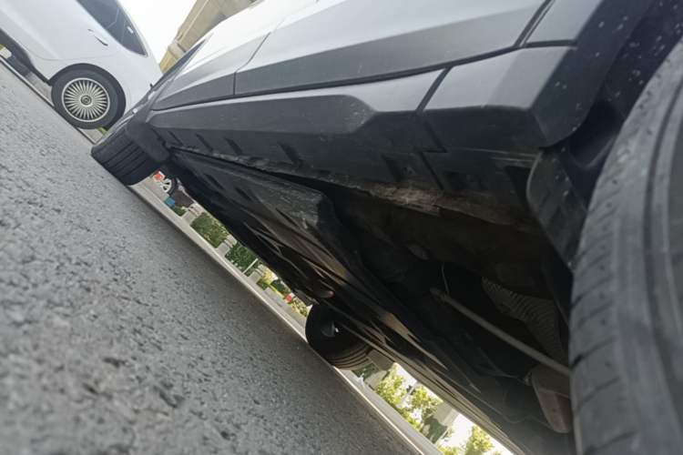 Used Skoda Kamiq 2024 1.5L Automatic Comfort Edition Left Side Sill