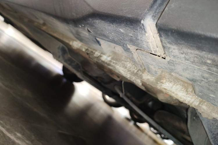 Used Skoda Kamiq 2024 1.5L Automatic Comfort Edition Left Side Sill