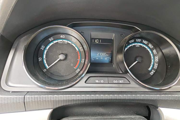 Used Skoda Kamiq 2024 1.5L Automatic Power Version Odometer Close Up