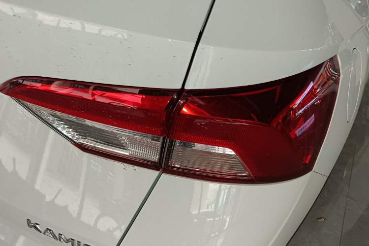 Used Skoda Kamiq 2024 1.5L Automatic Power Version Right Rear Taillight