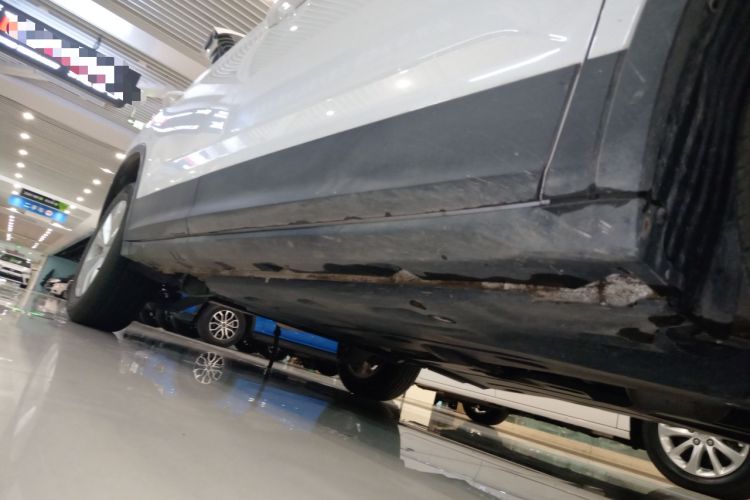 Used Skoda Kamiq 2024 1.5L Automatic Power Version Right Side Sill