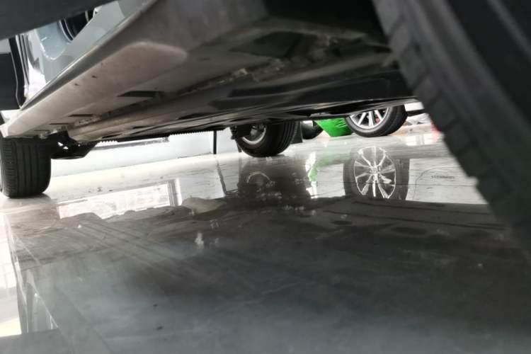 Used Skoda Kamiq 2024 1.5L Automatic Power Version Right Side Sill