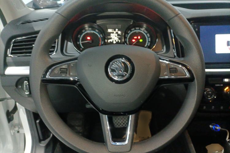 Used Skoda Kamiq 2024 1.5L Automatic Comfort Edition Steering Wheel