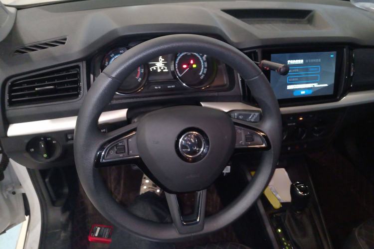 Used Skoda Kamiq 2024 1.5L Automatic Power Version Steering Wheel