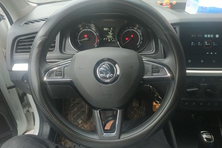 Used Skoda Kamiq 2024 1.5L Automatic Power Version Steering Wheel