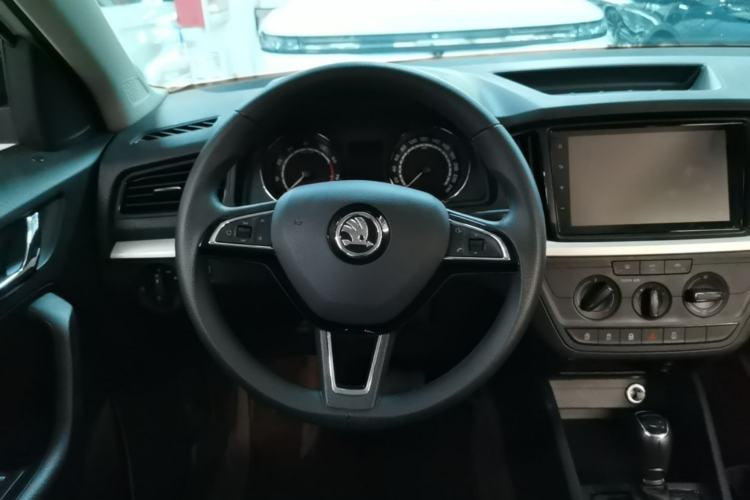 Used Skoda Kamiq 2024 1.5L Automatic Power Version Steering Wheel