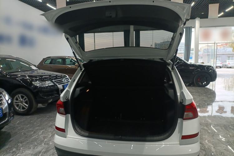 Used Skoda Kamiq 2024 1.5L Automatic Comfort Edition Trunk