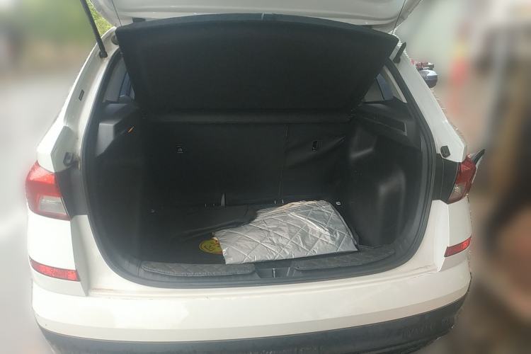 Used Skoda Kamiq 2024 1.5L Automatic Power Version Trunk