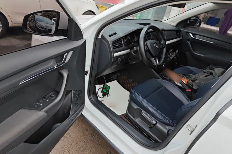 Used Skoda Kamiq 2025 1.5L Automatic Performance Edition Driver Seat